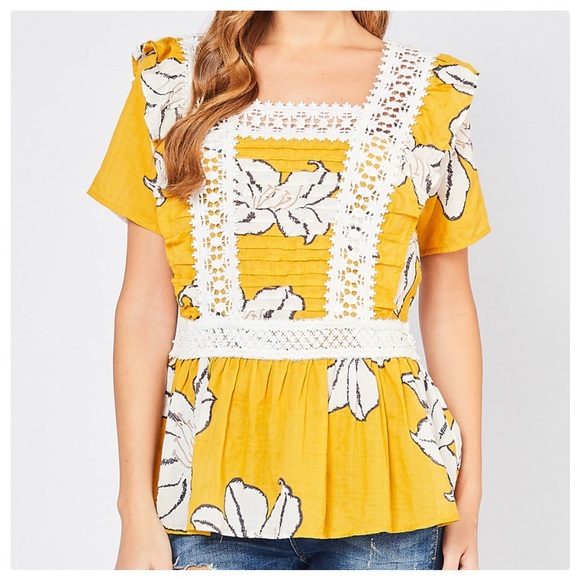 Entro Big Flowers Peplum Top - Picture 6 of 7